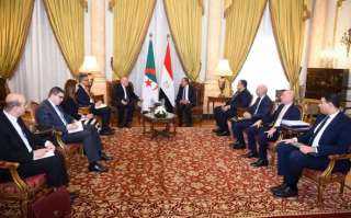 وزير الخارجية يلتقي نظيرة الجزائري