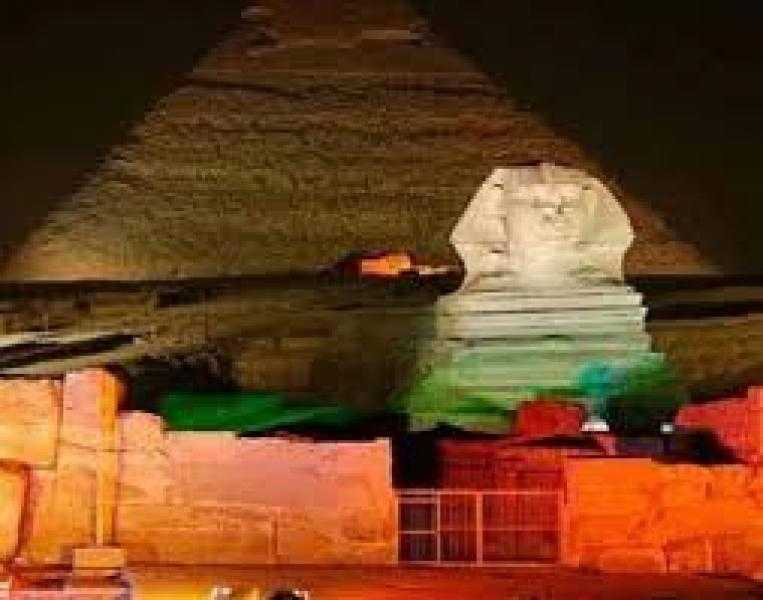 ”السياحة”: مصر تسجل أداء غير مسبوق وتستقبل 19 مليون سائح بمعدل نمو 21%