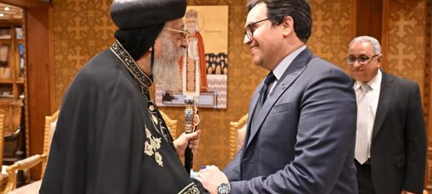 البابا تواضروس  يستقبل وزير الثقافة للتهنئة بالعيد