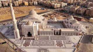 بعد افتتاحه رسميًا بحضور الرئيس.. مسجد العزيز الحكيم صرح عملاق ومؤسسة دينية متكاملة