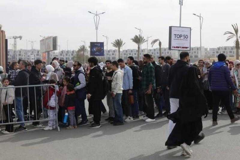 معرض القاهرة الدولي للكتاب في دورته الـ57 يتخطى المليوني زائر خلال خمسة أيام من فتح أبوابه للجمهور