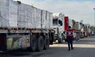 قافلة ”زاد_العزة” الـ 125 تدخل إلى الفلسطينيين في قطاع غزة