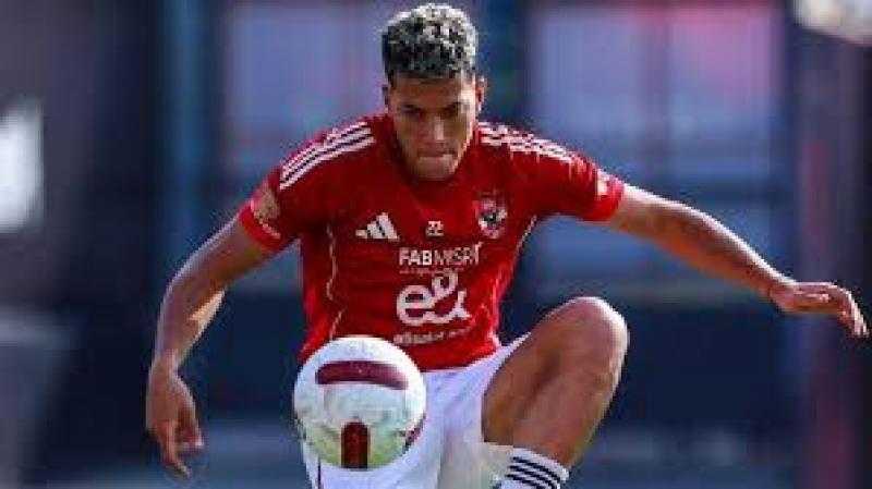 إمام عاشور يظهر فى التتش لأول مرة لتنفيذ عقوبة الأهلي بالتدريب مُنفرداً