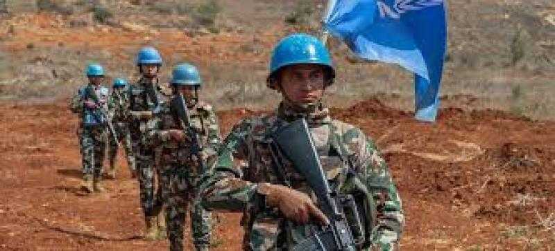 اليونيفيل: اسقاط الجيش الاسرائيلي مادة كيميائية قرب الخط الأزرق يعد انتهاكًا للقرار  1701