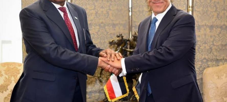 وزير الخارجية يبحث مع نظيره السوداني مستجدات الأوضاع في السودان وسبل دعم جهود التسوية الشاملة