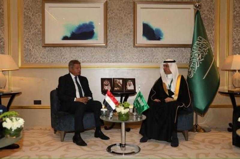 رئيس الأعلى للإعلام يعقد لقاءات موسعة على هامش المنتدى السعودي للإعلام