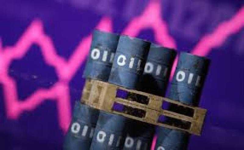 أسعار النفط تواصل الارتفاع مع تجدد التوتر بين أمريكا وإيران
