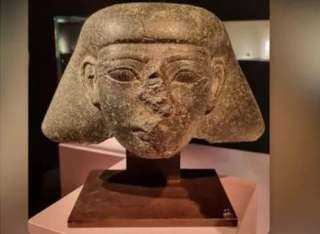 مصر تسترد قطعة أثرية هامة من عصر الملك تحتمس الثالث في تعاون دولي مع هولندا