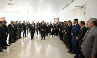 رئيس الوزراء يمر على الموظفين بجميع قطاعات مجلس الوزراء ويقدم الشكر على جهودهم المبذولة