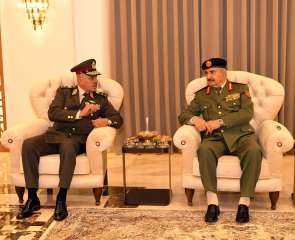 الفريق أحمد خليفة يعود إلى أرض الوطن عقب انتهاء زيارته الرسمية لدولة ليبيا