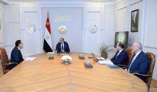 الرئيس السيسي يطلع على حزمة جديدة لدعم الفئات الأولى بالرعاية والأقل دخلًا مع حلول شهر رمضان المبارك