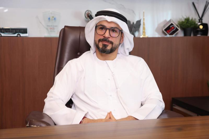 800 مليون عقل متصل: من يتحكم بزرّ التفكير في عصر الذكاء الاصطناعي.؟!