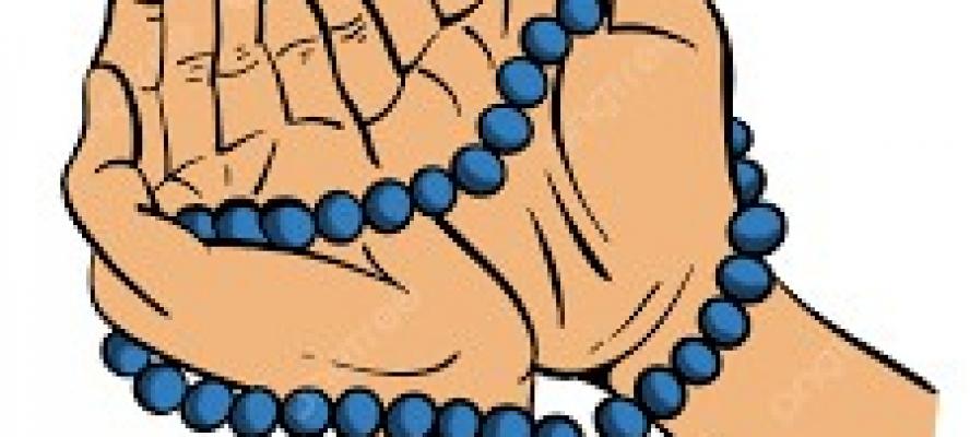 فضل الذكر في رمضان.. كلمات قليلة تكتب لك حسنات عظيمة