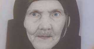 وفاة المعمرة الحاجة عزيزة الشاذلى عن عمر 104 أعوام فى مركز بسيون بالغربية