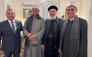 سفير مصر لدى المجر يقيم مأدبة إفطار رمضاني لأبناء الجالية في بودابست