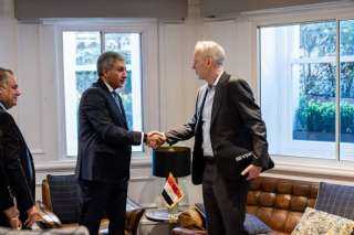 وزير السياحة والآثار يلتقي مع ممثل منصة Trip Advisor