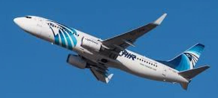 ”مصر للطيران” تعلن إلغاء رسوم تعديل الرحلات بسبب الأوضاع في المنطقة