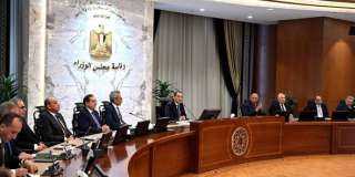 رئيس الوزراء يلتقي رؤساء اللجان النوعية بمجلس النواب رئيس الوزراء يلتقي رؤساء اللجان النوعية بمجلس النواب