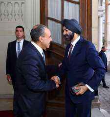 وزير الخارجية يستقبل رئيس مجموعة البنك الدولي