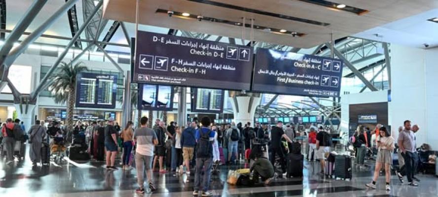 سلطنة عُمان تقوم بتيسير عودة المسافرين من الدول الشقيقة والصديقة إلى بلدانهم