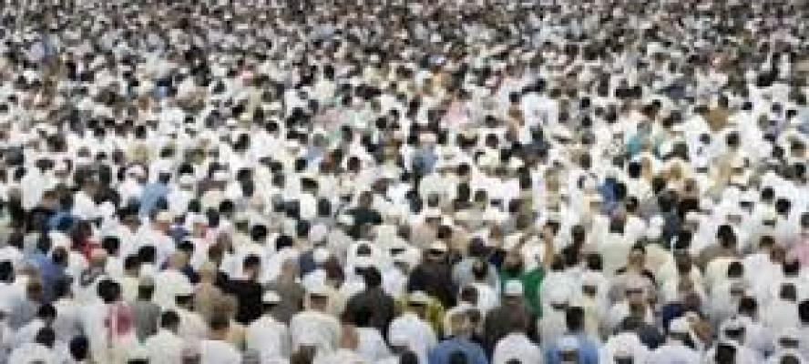 16 ألف دولار حد أقصى مع الحاج المسافر للأراضى المقدسة