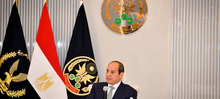 الرئيس السيسى يؤكد أهمية وحدة الشعب وضرورة حسن تعامل الشرطة مع المواطنين