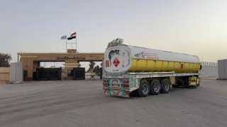 الهلال الأحمر: قافلة ”زاد العزة” 153 تتضمن 3355 طنًا من المساعدات الإنسانية الشاملة