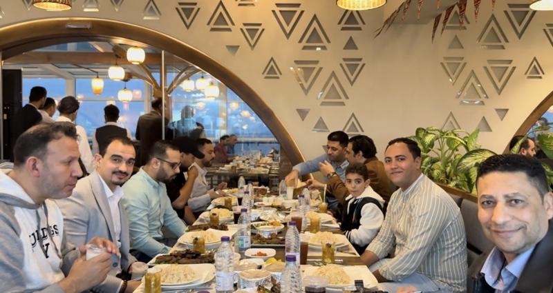 الجالية المصرية بالمنطقة الشرقية تنظم إفطارًا رمضانيًا يعزز روح التواصل بين أبنائها