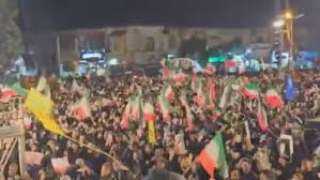 قادة إيران يتحدون ترامب ويشاركون فى مسيرات مليونية وسط الشوارع