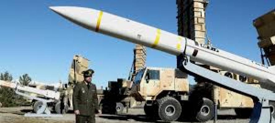 الدفاع الإيرانية: سنستخدم صواريخ باليستية وأنواعا مختلفة بقوة أكبر