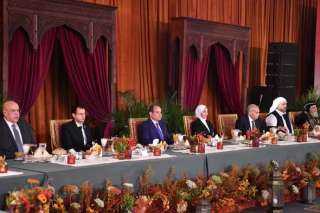 الرئيس السيسي: منطقتنا اليوم تقف على مفترق طرق تاريخي وتواجه تحديات جسيمة ومتغيرات متسارعة |صور