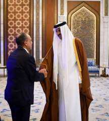 وزير الخارجية ينقل رسالة دعم كامل وتضامن مصر التام إلى سمو أمير دولة قطر