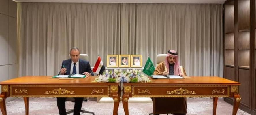 مصر والسعودية توقعان اتفاقية للإعفاء المتبادل من تأشيرات الإقامة القصيرة لحاملي الجوازات الدبلوماسية والخاصة