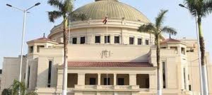 رسميًا.. تعليق الدراسة بالجامعات والمعاهد واستمرارها بنظام التعليم الأونلاين يومي الأربعاء والخميس