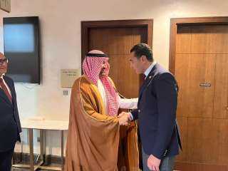 وزير الشباب والرياضة يصل إلى جدة مرافقا لبعثة منتخب مصر
