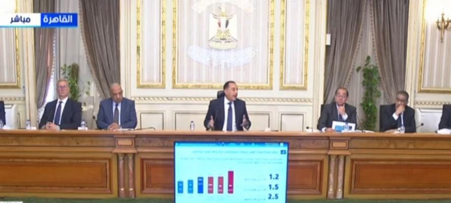 رئيس الوزراء يوضح سبب تأجيل المؤتمر الصحفي ويعتذر للشعب