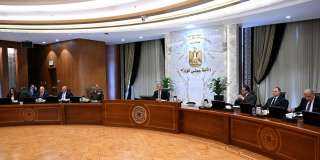 رئيس الوزراء يستعرض المنظومة المقترحة لتطوير وتأهيل الكوادر بالجهاز الإداري للدولة