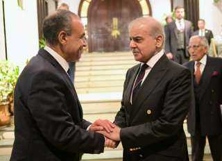 رئيس الوزراء الباكستاني يستقبل وزيرى الخارجية المصرى والتركي لتعزيز التنسيق المشترك لخفض التصعيد فى الاقليم