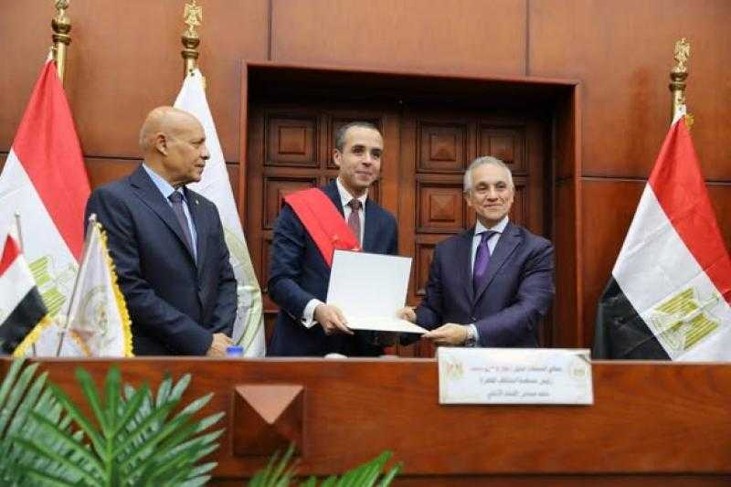 وزير العدل يلتقي قضاة الاستئناف والمحاكم الابتدائية ويكرم المتميزين.. ويطرح مبادرات لتطوير منظومة العدالة ورفع معدلات الإنجاز