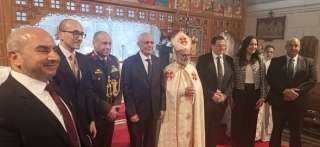 الاتحاد العام للجالية المصرية بفرنسا يشارك في احتفالات عيد القيامة المجيد بالكنيسة الكاثوليكية المصرية بباريس