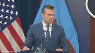 وزير الحرب الأمريكى: مدمرتان أمريكيتان عبرتا هرمز لضمان خلوه من الألغام