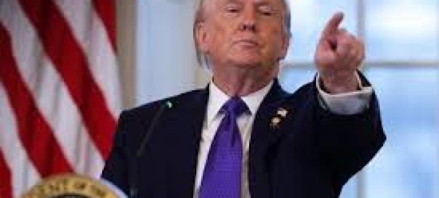 ترامب يحذّر القوات البحرية الإيرانية من أي محاولة لكسر الحصار الأمريكي