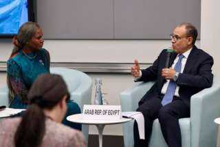 وزير الخارجية يشارك في جلسة للبنك الدولي حول تعزيز الإنتاج الصحي