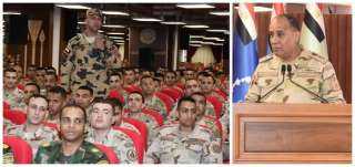 وزير الدفاع يلتقي عددًا من دارسي الأكاديمية العسكرية والكليات والمعاهد العسكرية