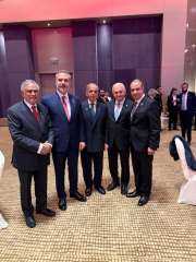 وزير الخارجية يلتقي مع رئيس وزراء باكستان ووزيري خارجية باكستان وتركيا في لقاء جانبي على هامش منتدى أنطاليا الدبلوماسي