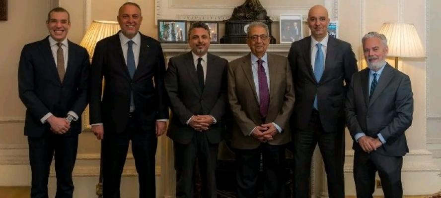 سفارة مصر بلندن تستضيف لقاء لعمرو موسى ونخبة من الشخصيات السياسية والبرلمانية والإعلامية البريطانية