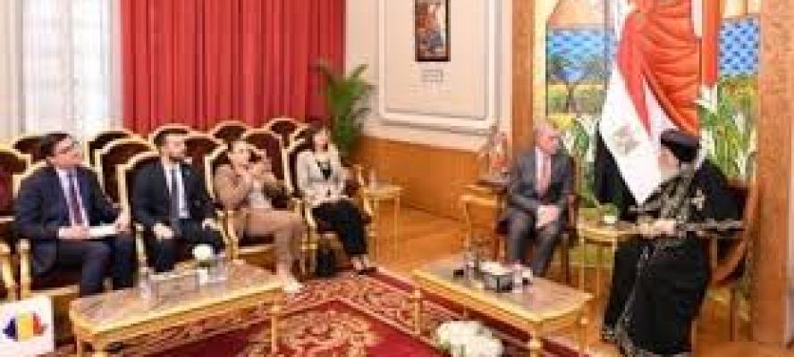 البابا تواضروس يؤكد أهمية المحبة في نشر السلام خلال استقبال الأمير رادو