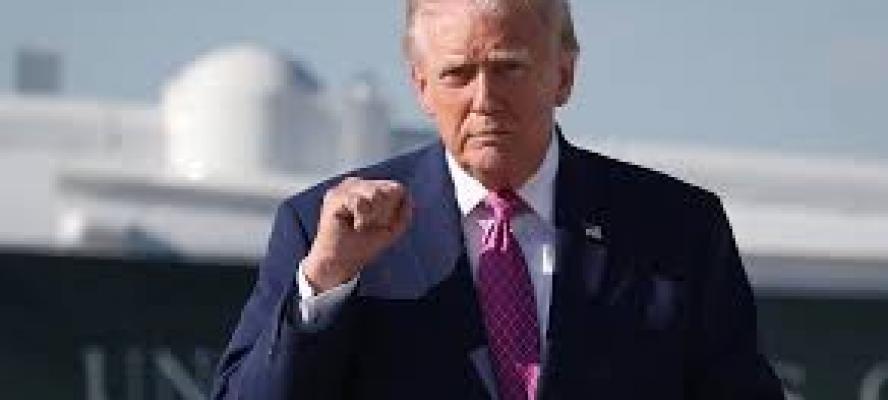 ترامب: وفد التفاوض الأمريكي سيتوجه إلى إسلام آباد غدا لإجراء مفاوضات مع إيران