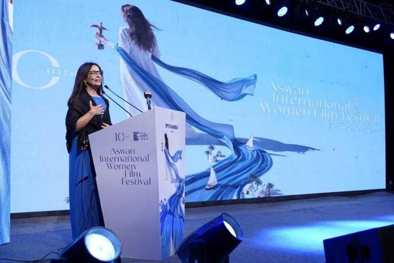 وزيرة الثقافة تشهد افتتاح الدورة العاشرة لمهرجان أسوان الدولي لأفلام المرأة