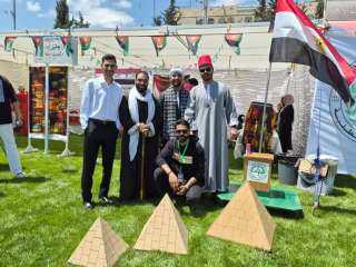 مومياء وأهرامات وأغان وطنية.. مصر تتألق في معرض الجاليات العربية بجامعة الزيتونة الأردنية